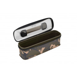 #1347 aquos_camolite_accessory_bag_large_main_1