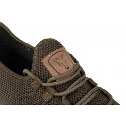 #3906 cfw198_203_fox_mesh_lite_trainers_logo_detail